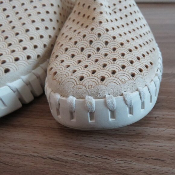 ILSE JACOBSEN Tulip 139 Slip On Perforated Cream Sneakers Shoes - Size 8.5 / 9 - Picture 11 of 15